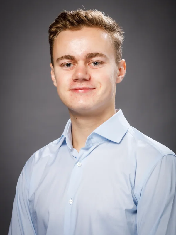 Portrait photo of Benjamin Baur